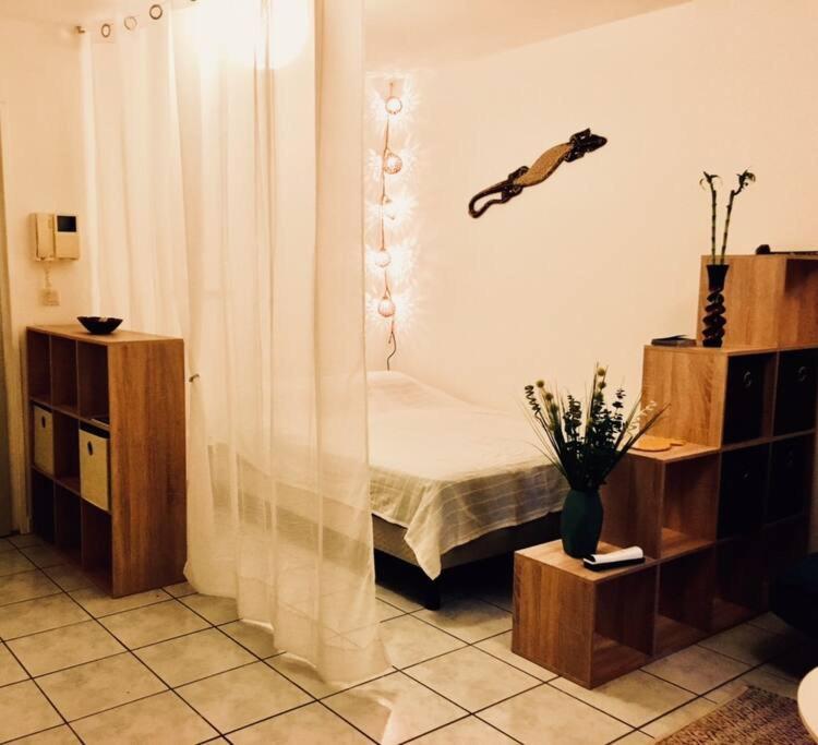 Superbe Appartement A 5Min De La Plage 2Min Du Chu Saint Pierre Ngoại thất bức ảnh